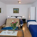 Kusalo- One Bedroom With Terrace 4 Apartman
