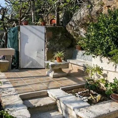 Apartment Kusalo- One Bedroom With Terrace 4 *