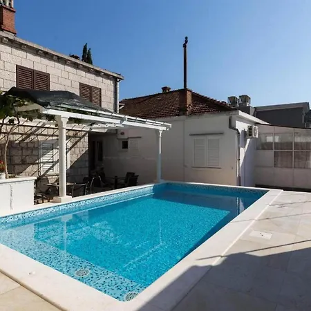 Kusalo- One Bedroom With Terrace 4 Apartment *