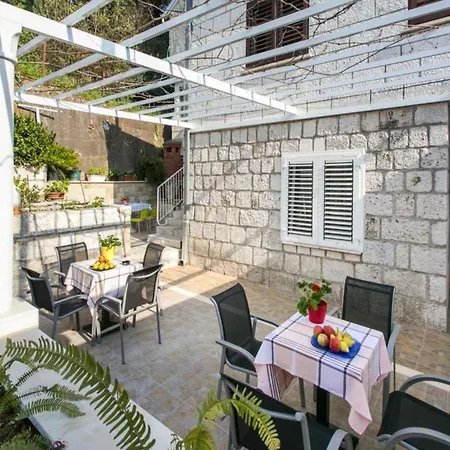 Apartment Kusalo- One Bedroom With Terrace 4 *