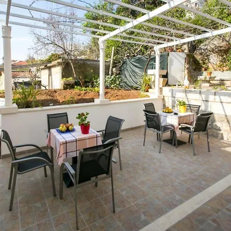 Kusalo- One Bedroom With Terrace 4 Apartamento