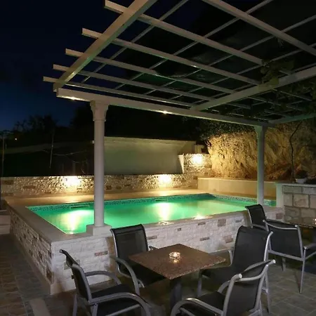 Appartement Kusalo- One Bedroom With Terrace 4